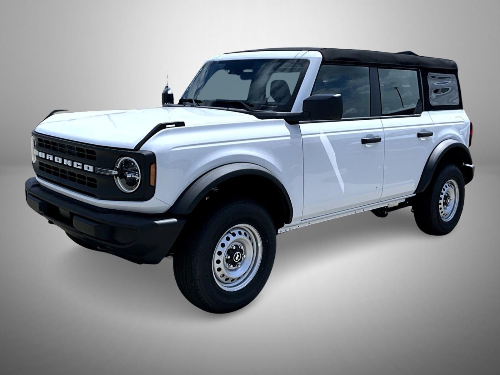 2025 Ford Bronco 4-Door Base's photo