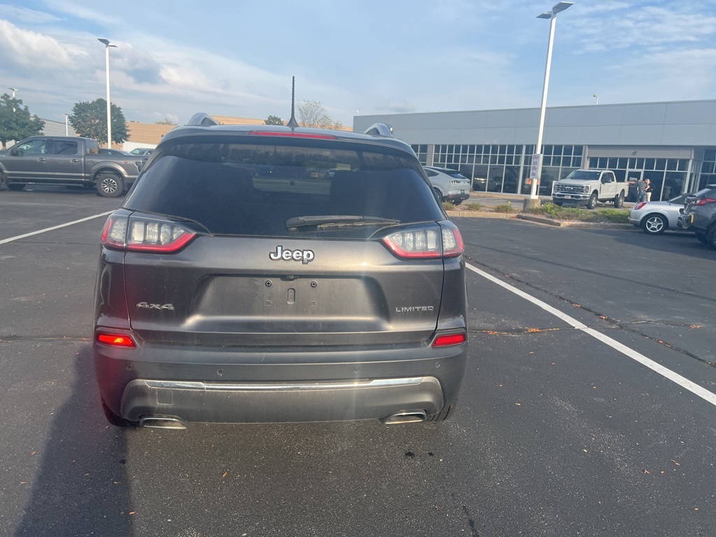2019 Jeep Cherokee Limited photo 3