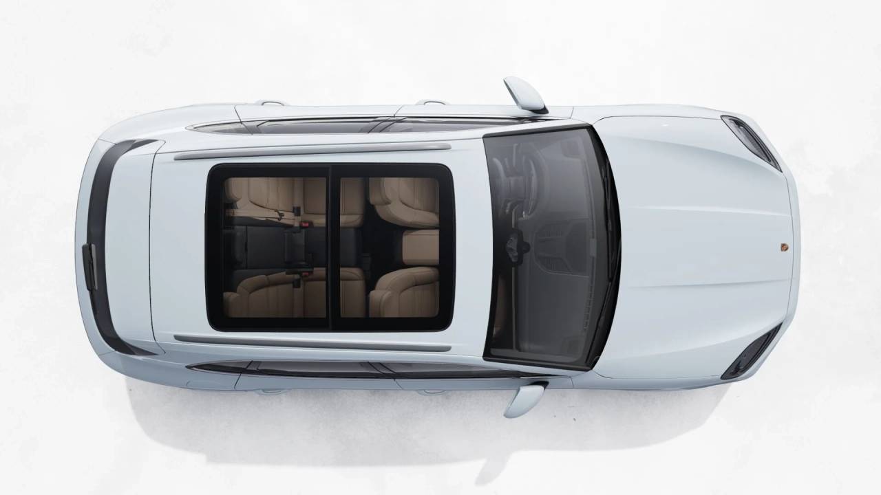 2024 Porsche Cayenne Base photo 4