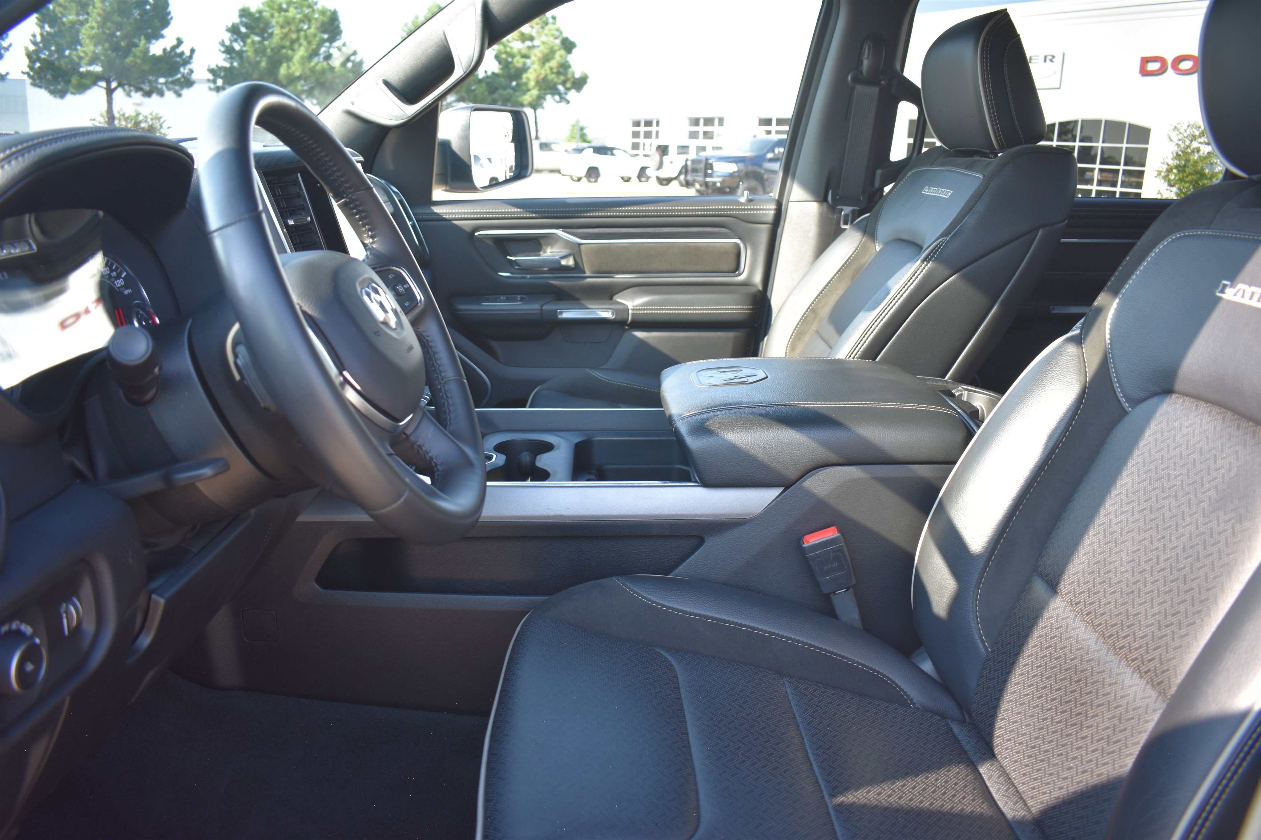 2024 Ram 1500 Laramie photo 11