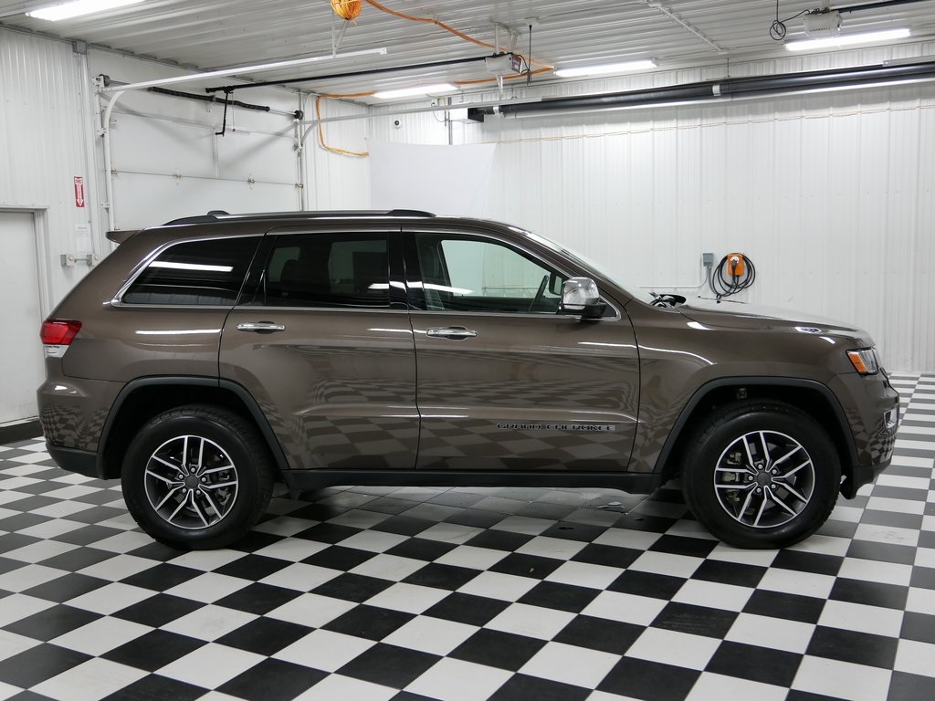 Used 2021 Jeep Grand Cherokee Limited with VIN 1C4RJFBG1MC607417 for sale in Rochester, Minnesota