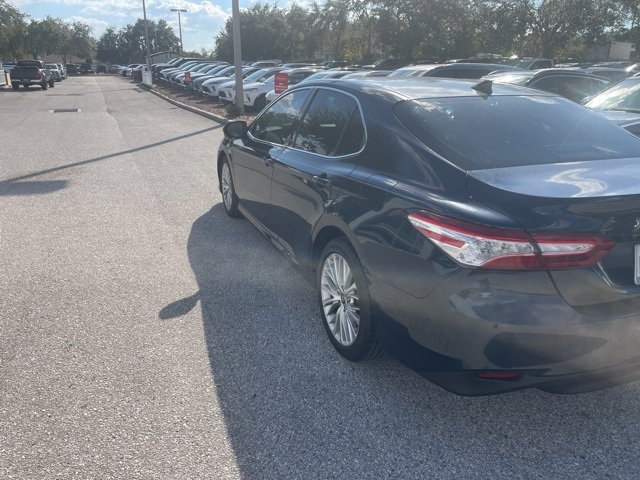 2019 Toyota Camry LE photo 2