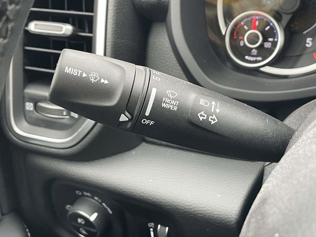 2025 Ram 2500 Big Horn photo 30
