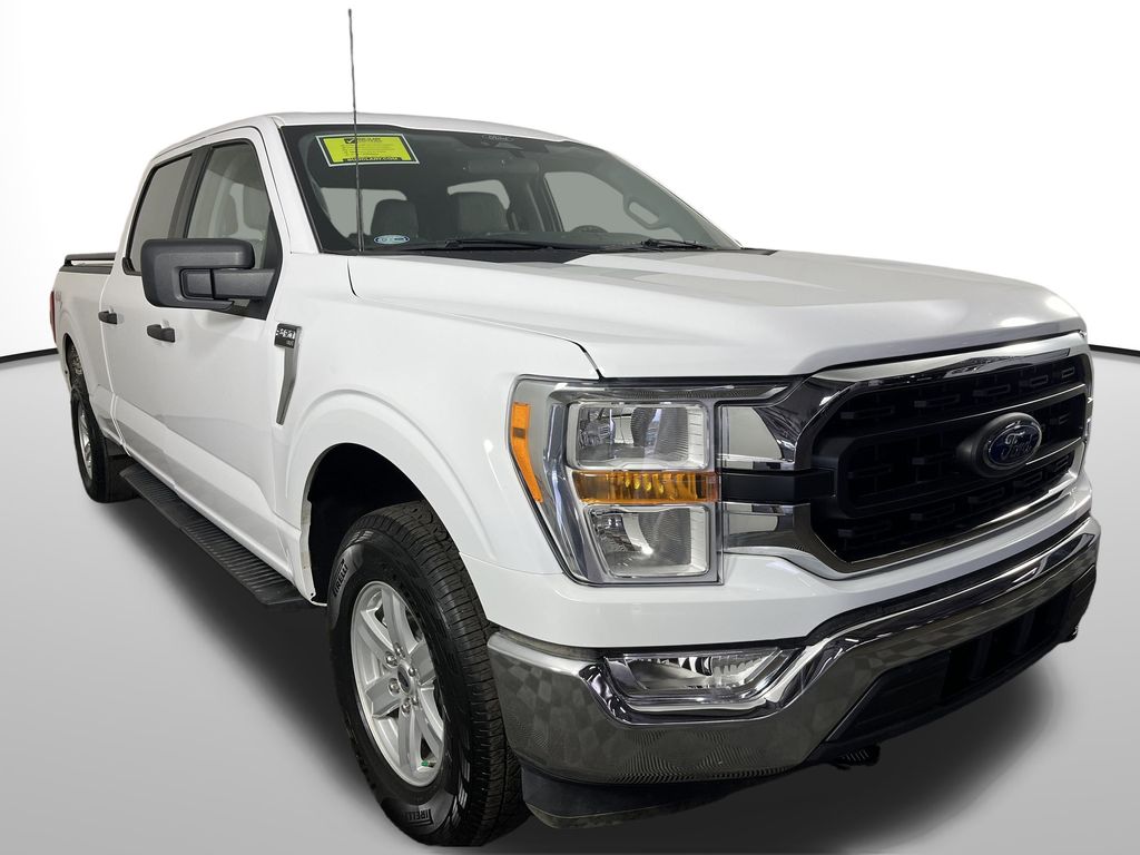 2022 Ford F-150 XLT photo 3