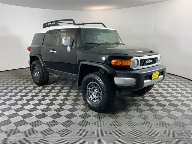 Used 2014 Black Toyota Base image 3