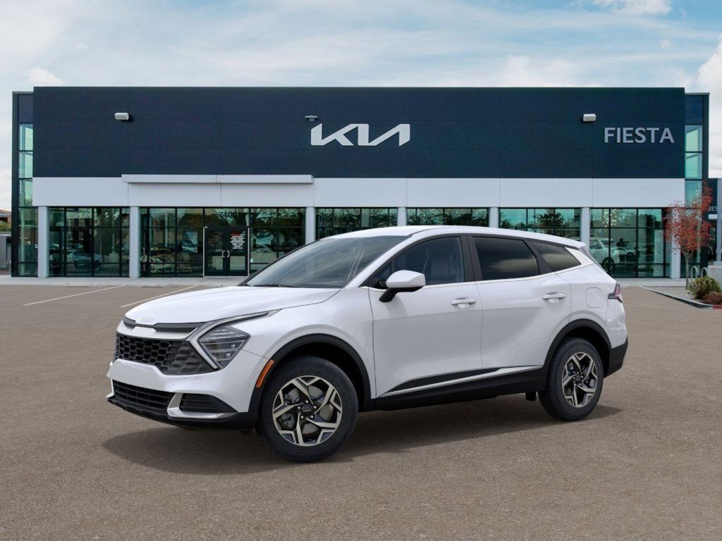 2025 Kia Sportage LX photo 4