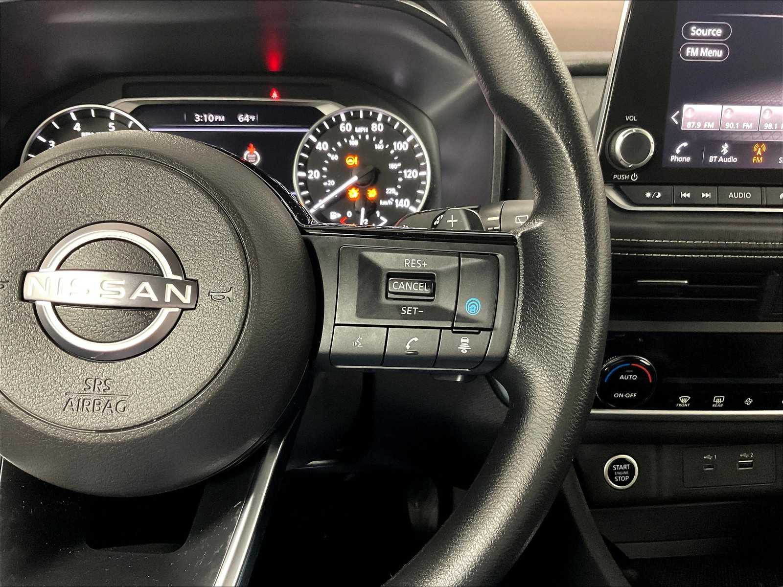 2023 Nissan Rogue SV photo 23