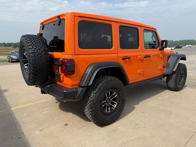 2025 Jeep Wrangler Willys photo 5