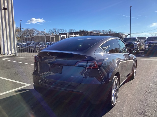 2021 Tesla Model Y Long Range photo 3