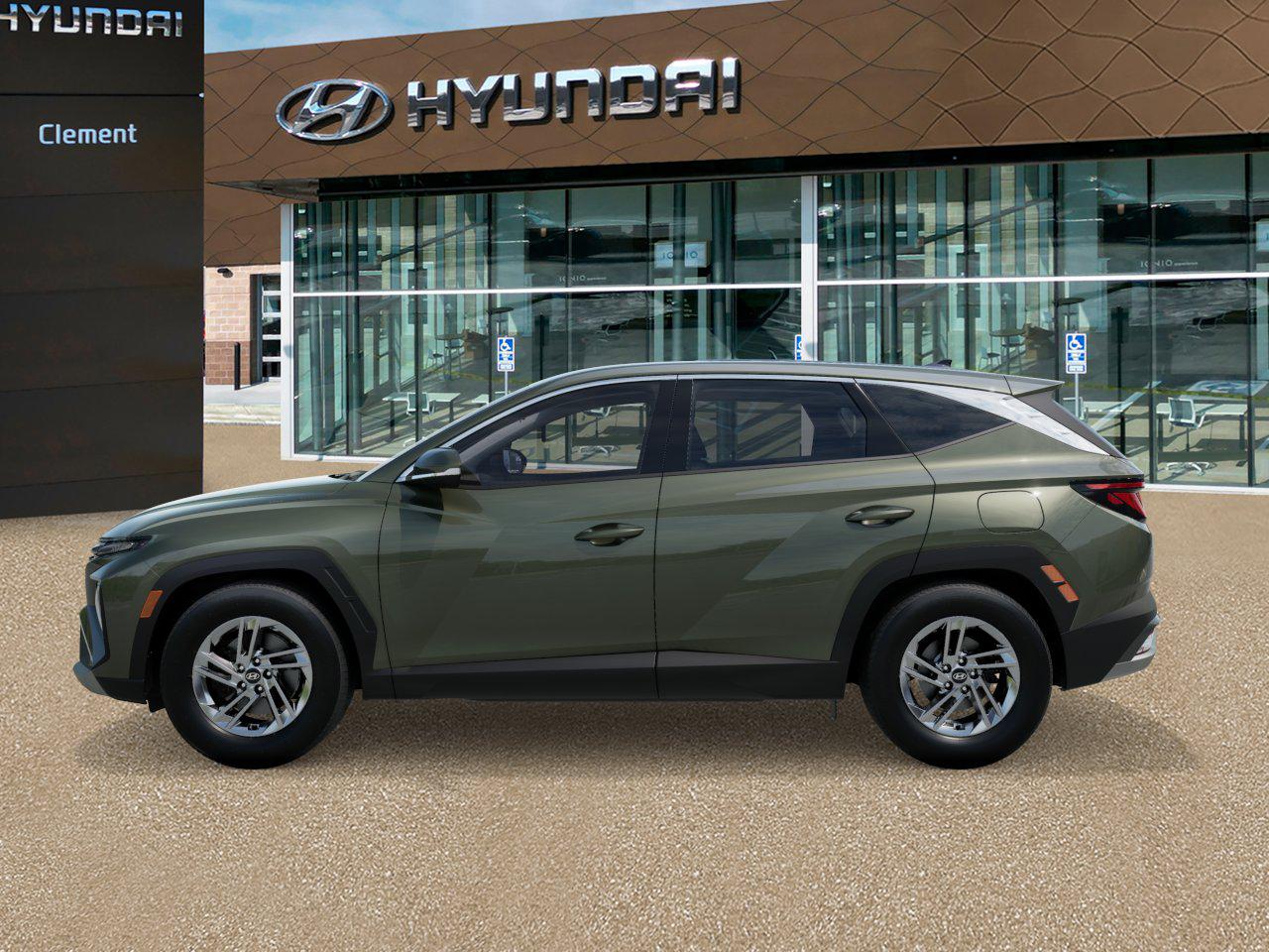 2026 Hyundai Tucson SE photo 3
