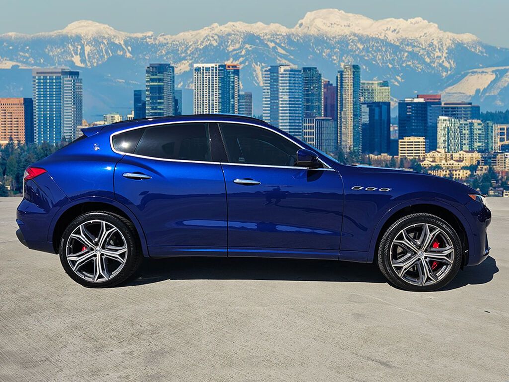 2019 Maserati Levante GranSport photo 9