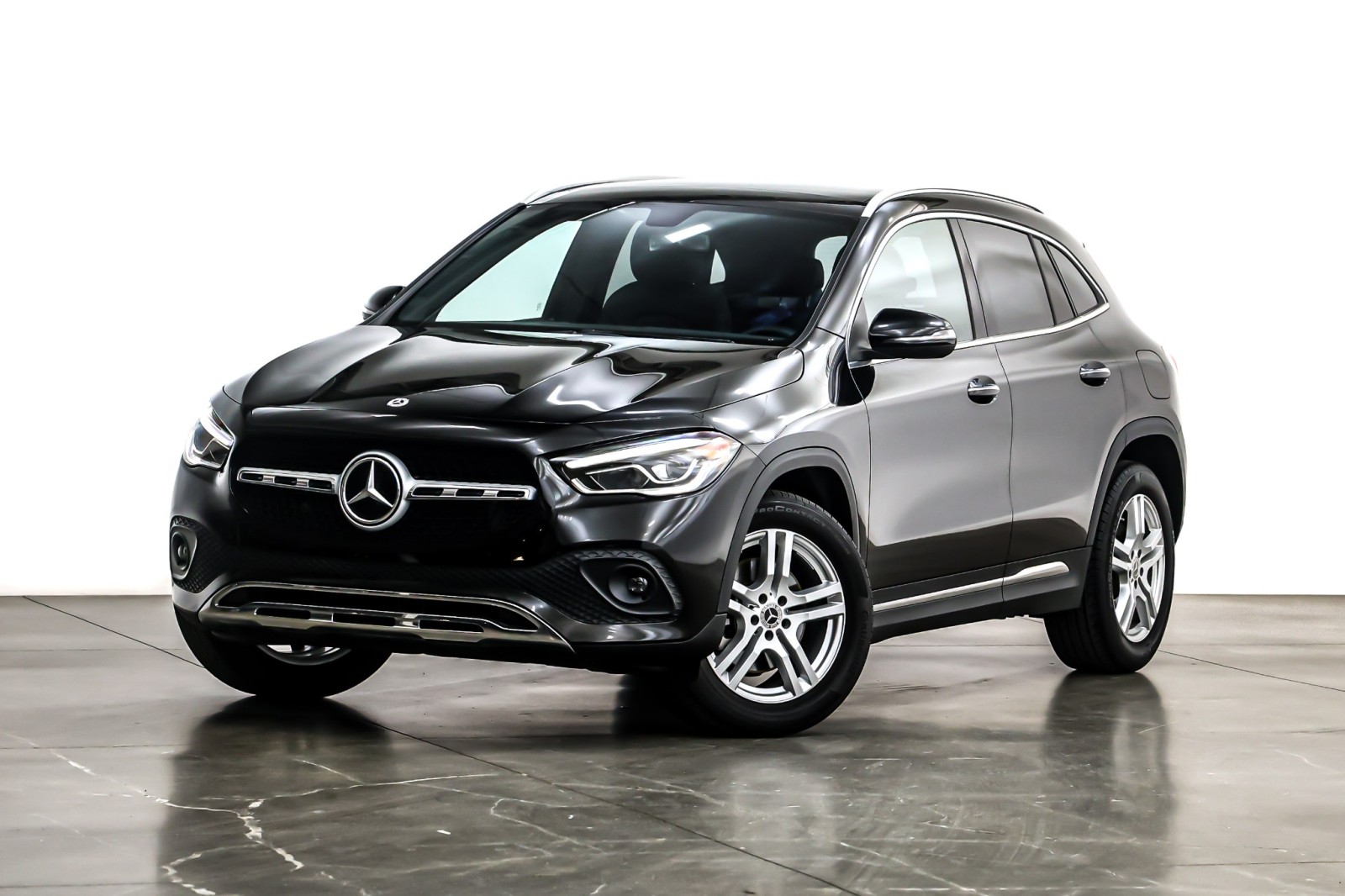 2023 Mercedes-Benz GLA Base's photo