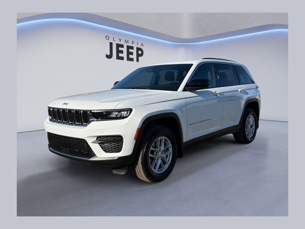 2025 Jeep Grand Cherokee Laredo's photo