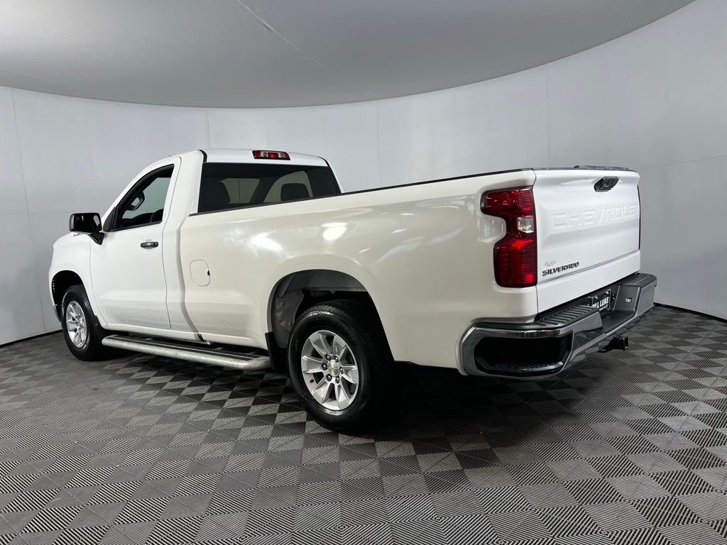 2024 Chevrolet Silverado 1500 photo 4