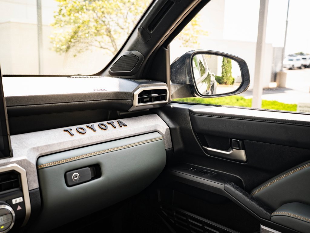2025 Toyota Tacoma Trailhunter photo 29