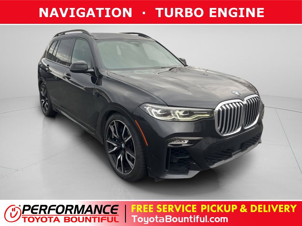 2019 BMW X7 50i's photo