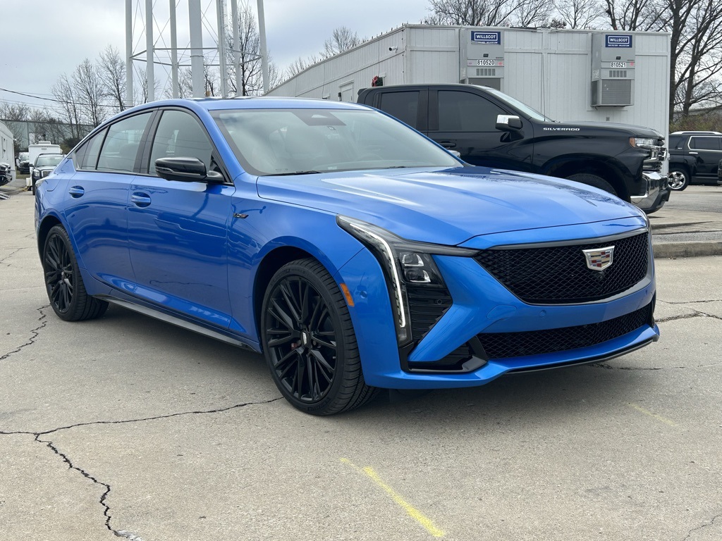 2026 Cadillac CT5 V photo 3