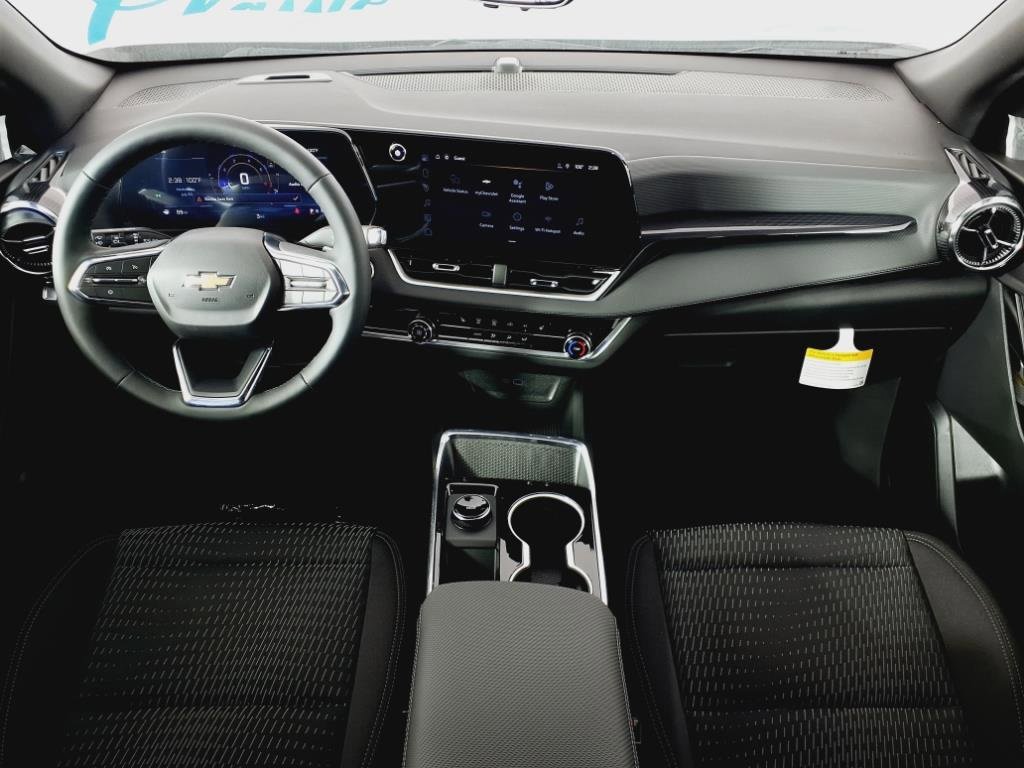 2026 Chevrolet Equinox LT photo 3