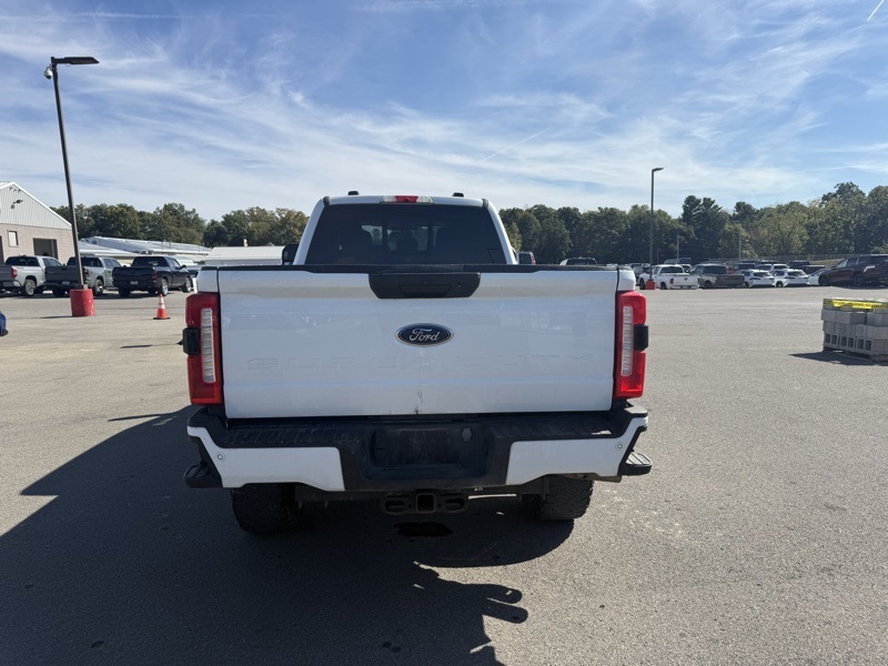 2023 Ford F-250 photo 7