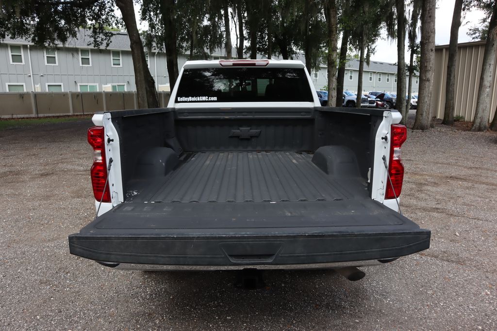 2022 Chevrolet Silverado 2500HD LT photo 23