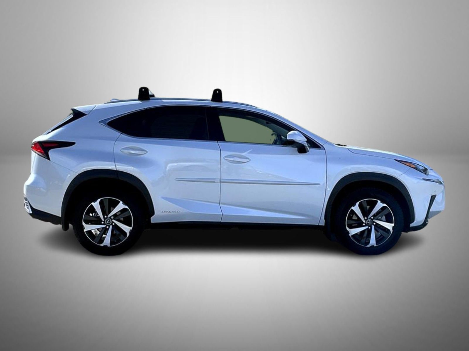 2020 Lexus NX 300h Premium photo 4