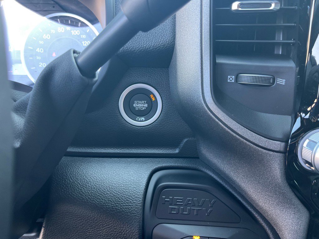 2026 Ram 2500 Tradesman photo 23