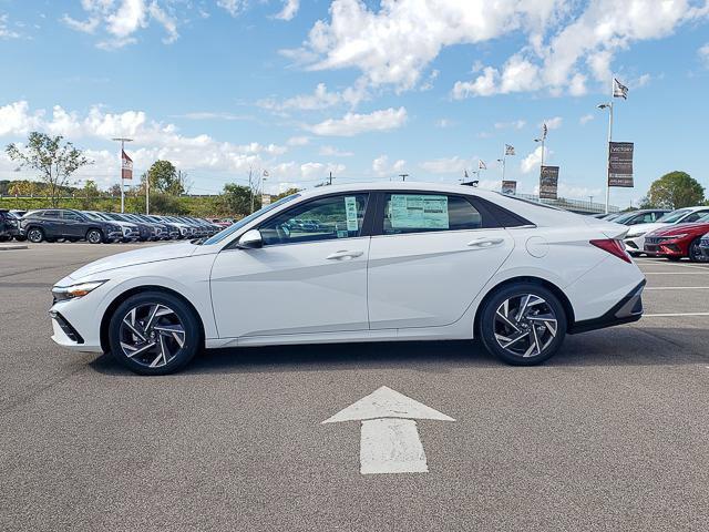 2025 Hyundai Elantra Hybrid Limited photo 8