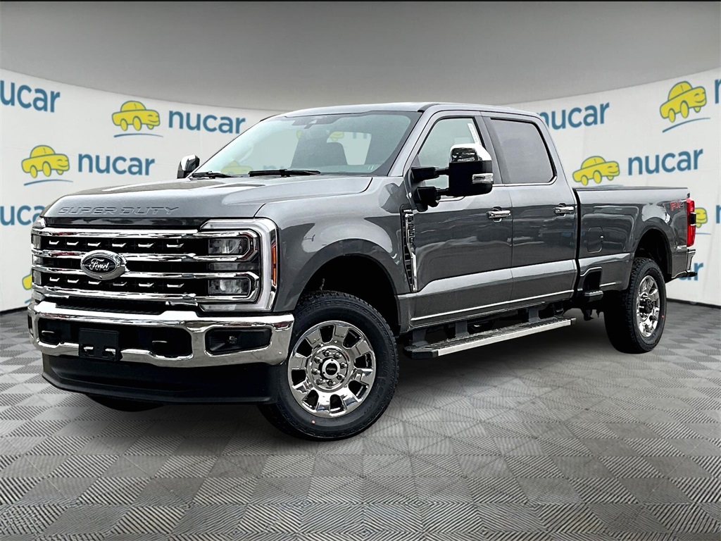 2025 Ford F-250 photo 2