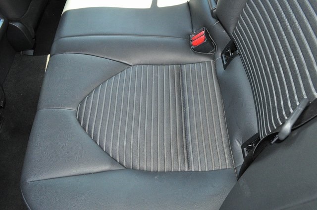 2023 Toyota Camry SE photo 15