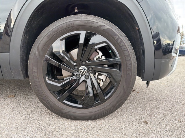 2023 Volkswagen Atlas SE Technology photo 4