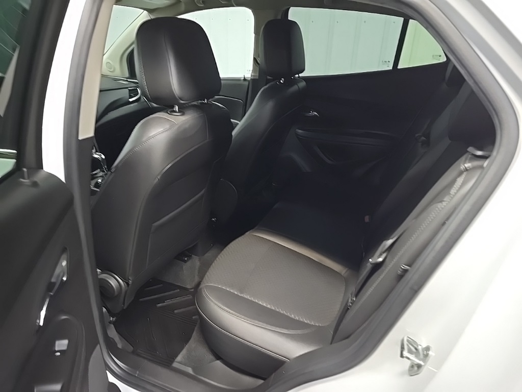 2019 Buick Encore Sport Touring photo 30