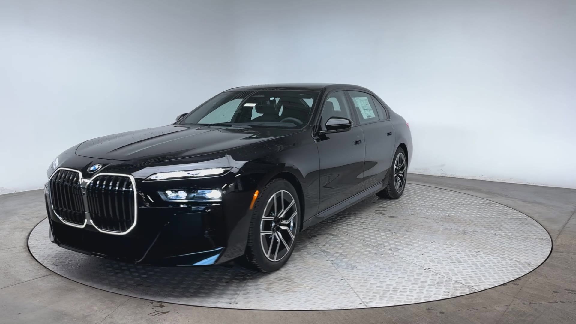 New 2024 BMW 760i xDrive 4dr Car in Highlands Ranch #B240924 | Schomp BMW