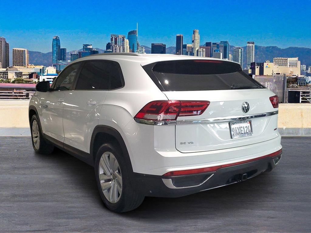 2022 Volkswagen Atlas Cross Sport V6 SE Technology photo 2