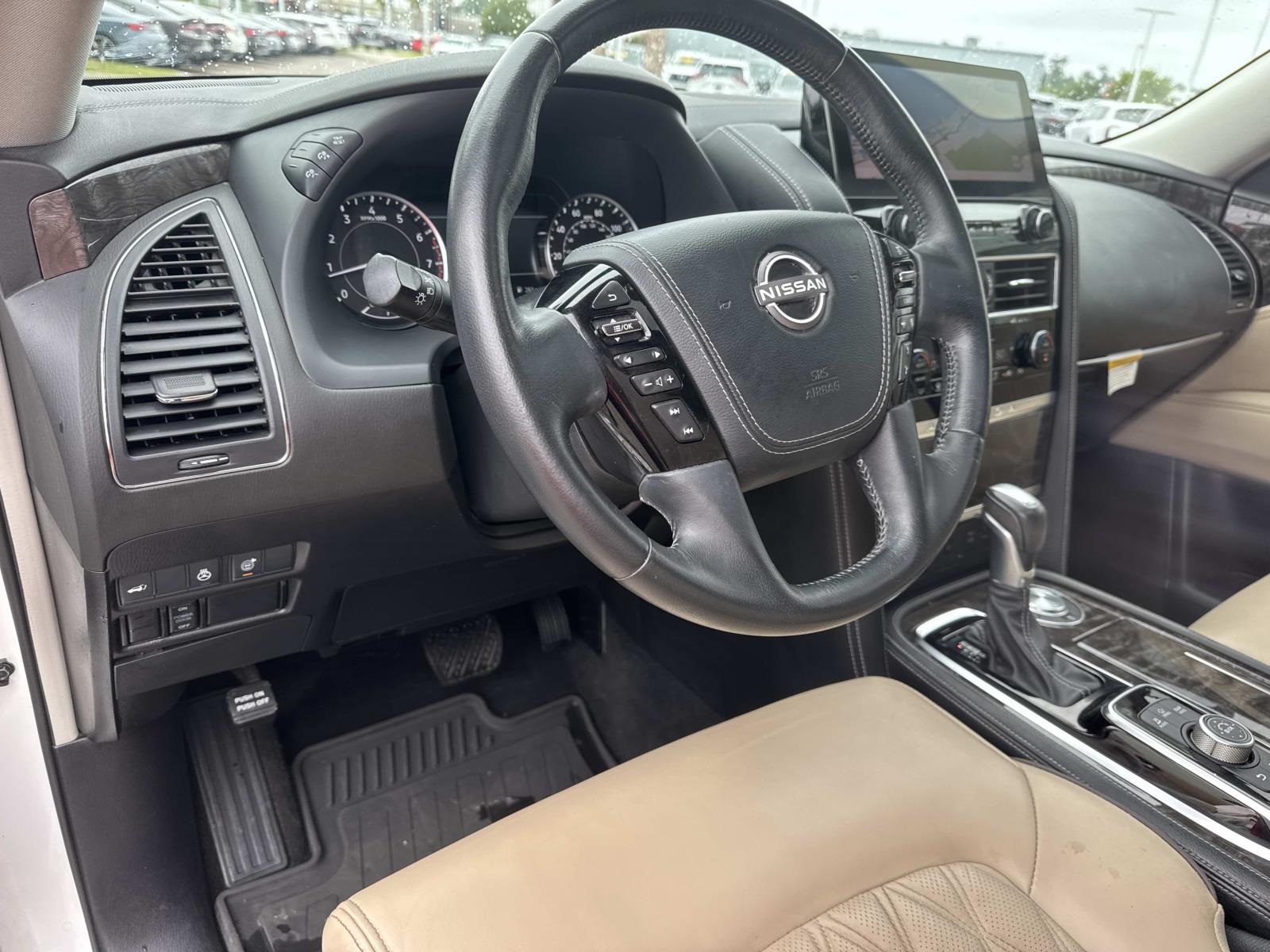 2021 Nissan Armada Platinum photo 14