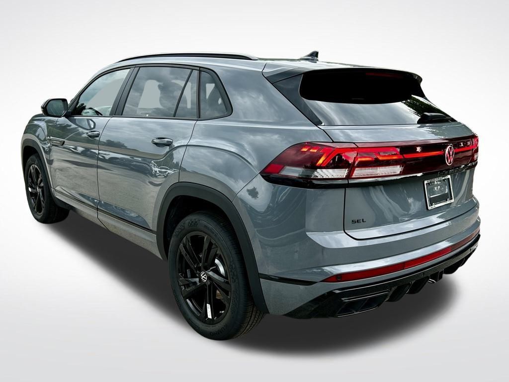 2026 Volkswagen Atlas Cross Sport SEL R-Line photo 4