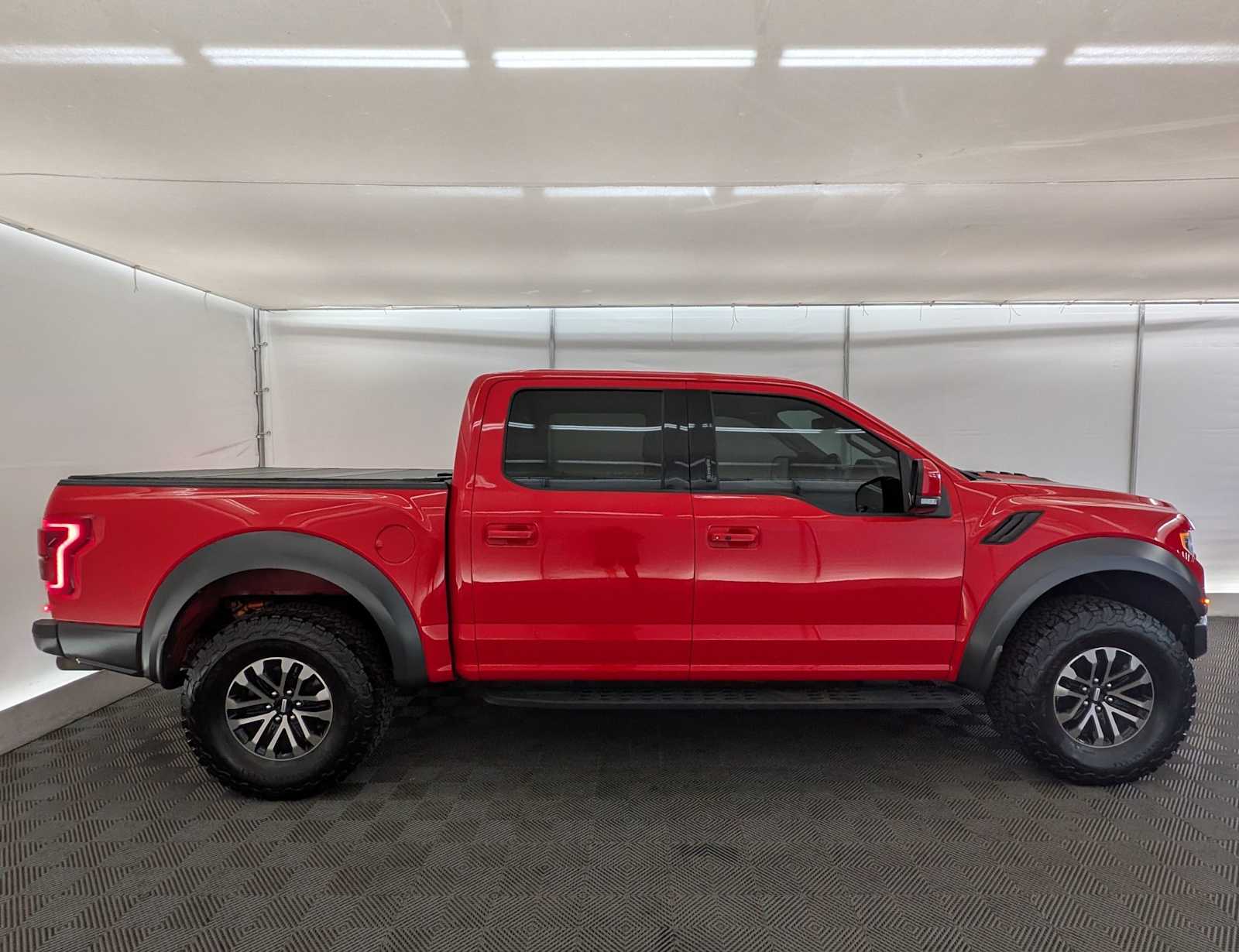 2019 Ford F-150 Raptor photo 6