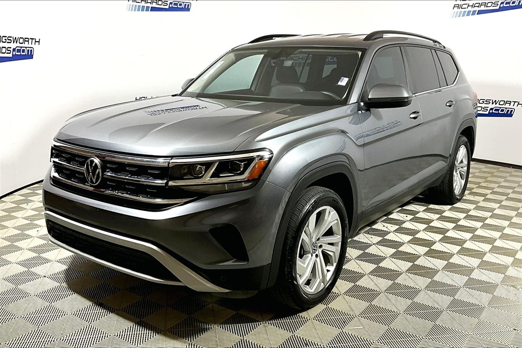 2022 Volkswagen Atlas SE w/Tech's photo