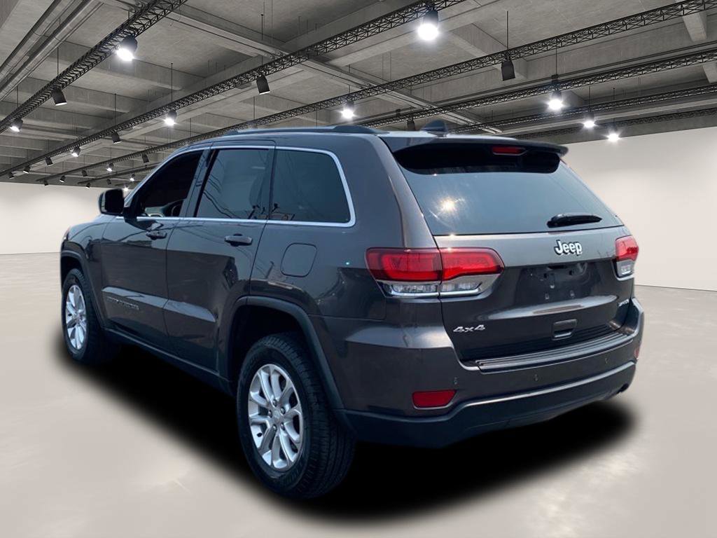 2021 Jeep Grand Cherokee Laredo E photo 3