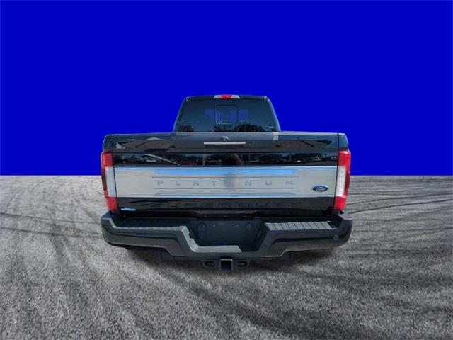 2018 Ford F-450 Platinum photo 4