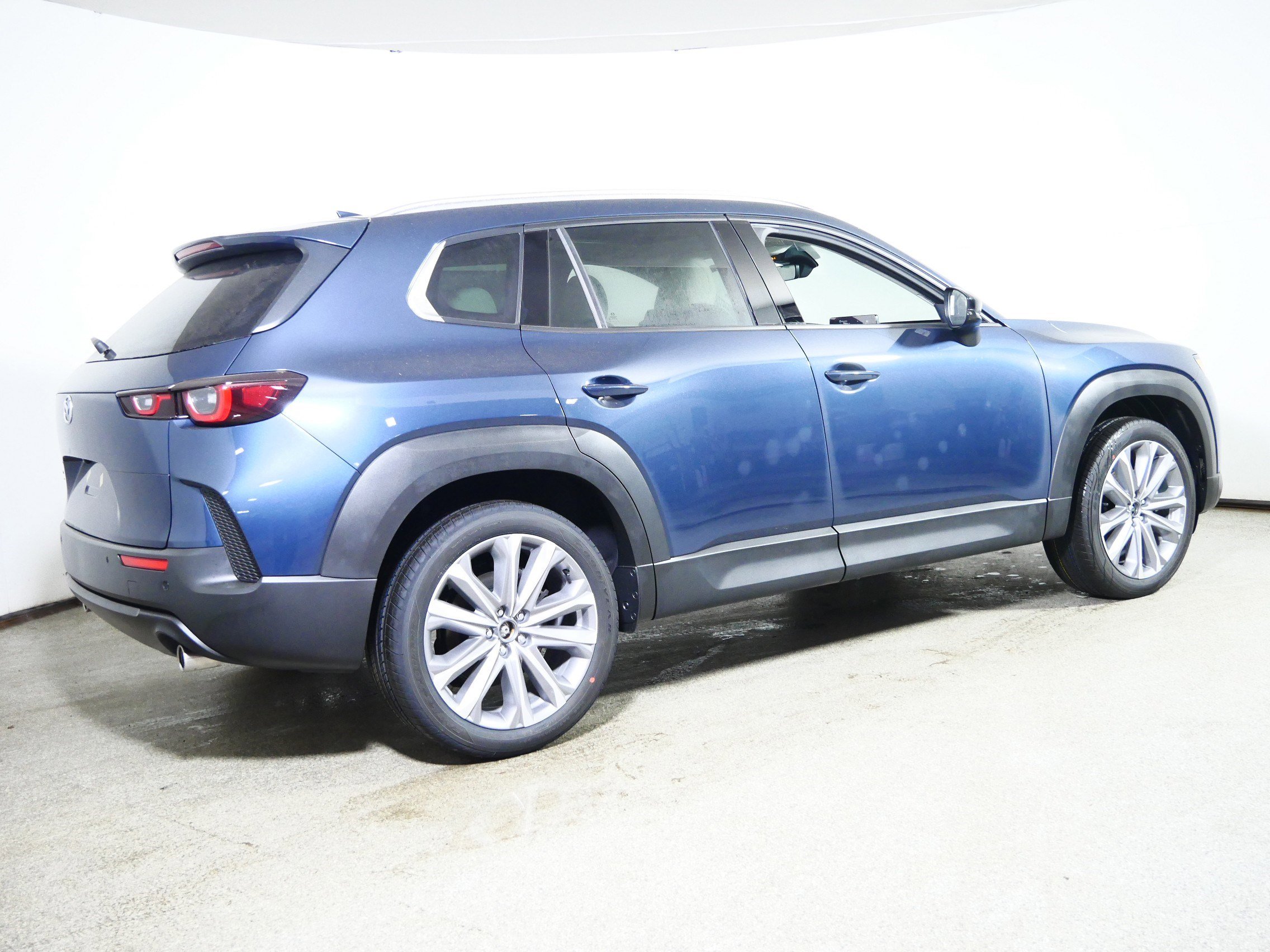 2026 Mazda CX-50 2.5 S Premium photo 2