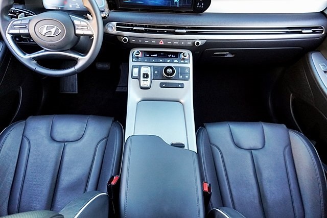 Used 2024 Black Hyundai XRT image 22