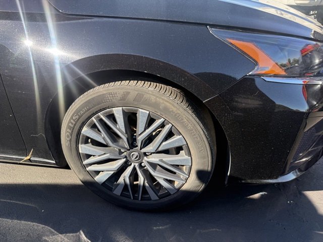 2024 Nissan Altima 2.5 SV photo 2