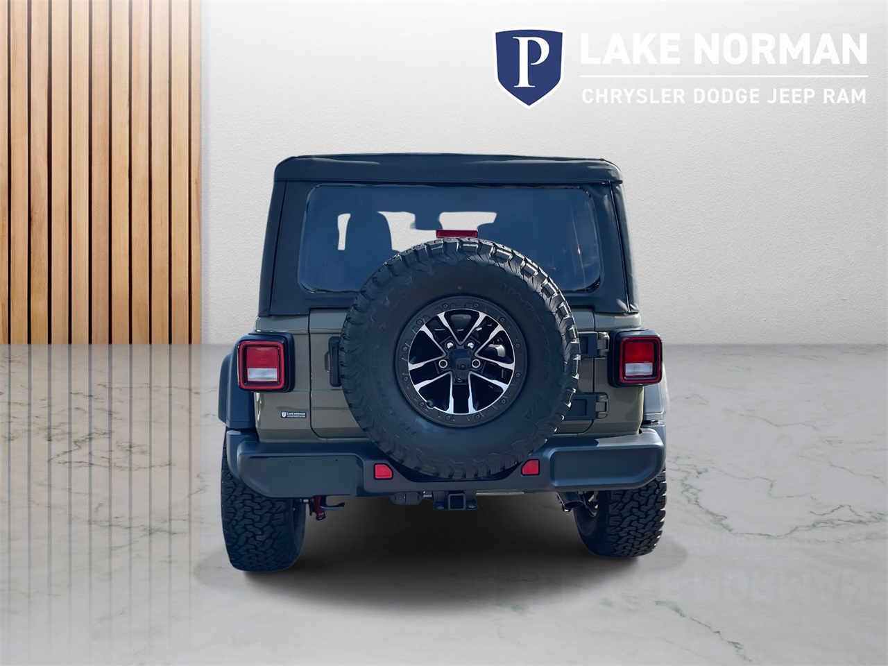 2025 Jeep Wrangler Willys photo 7
