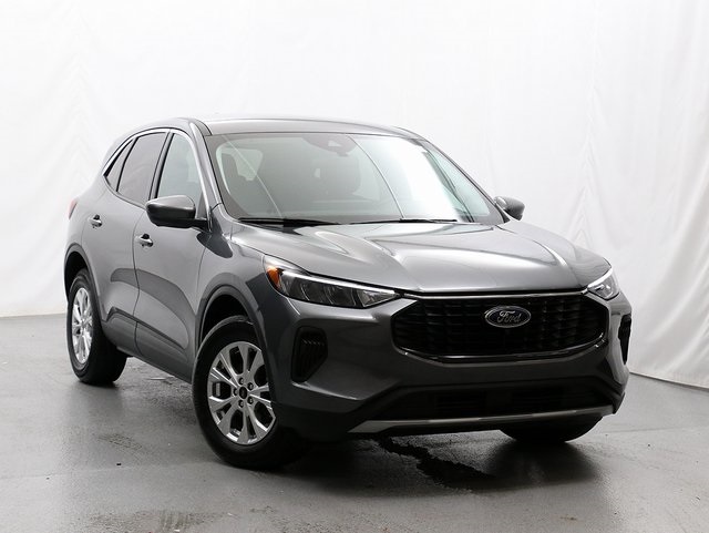 Used 2023 Carbonized Gray Metallic Ford Active image 1