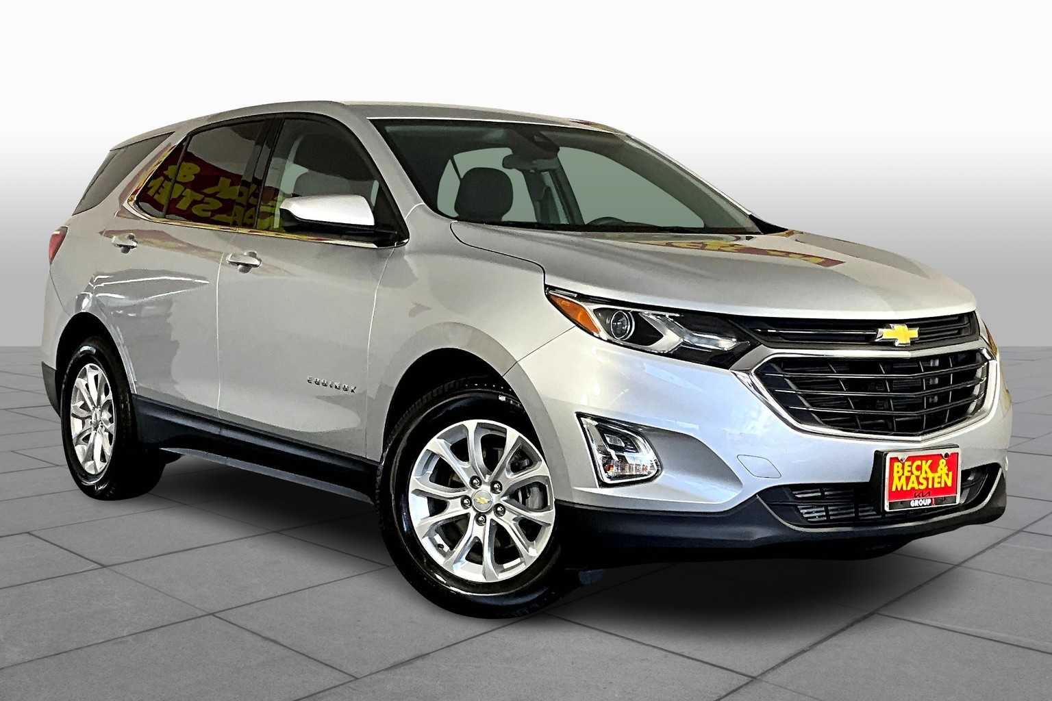 2020 Chevrolet Equinox LT photo 2