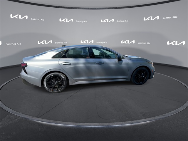 2026 Kia K5 GT-Line photo 2