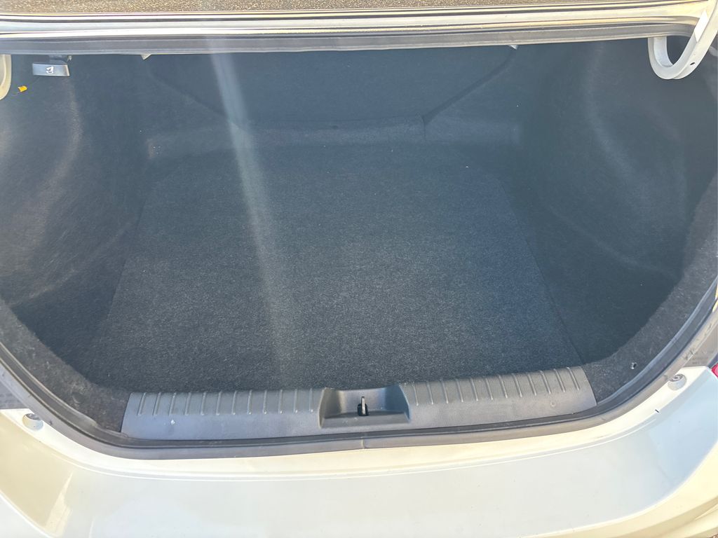 2013 Honda Civic LX photo 10