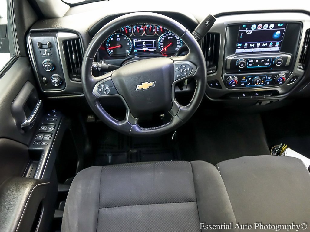 2018 Chevrolet Silverado 1500 LT photo 12