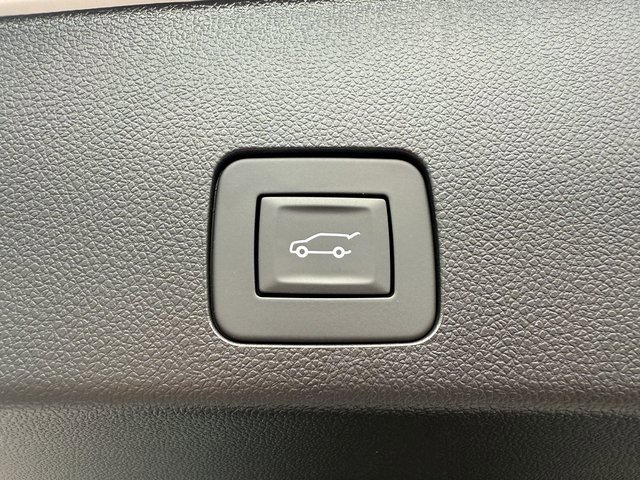 2026 Buick Encore GX Avenir photo 23