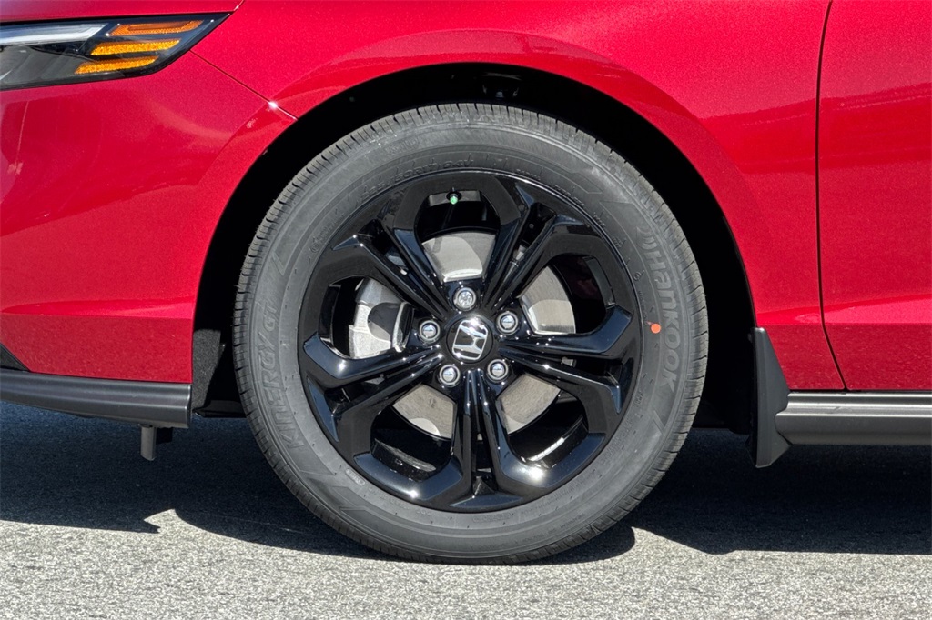 2025 Honda Accord SE photo 24